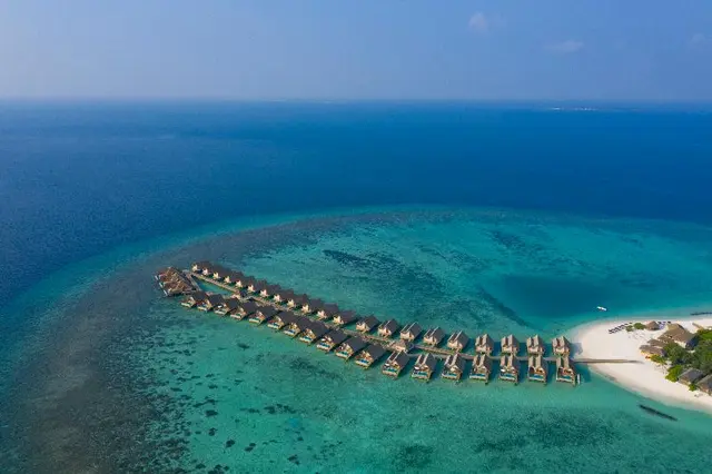 Emerald Faarufushi Resort & Spa