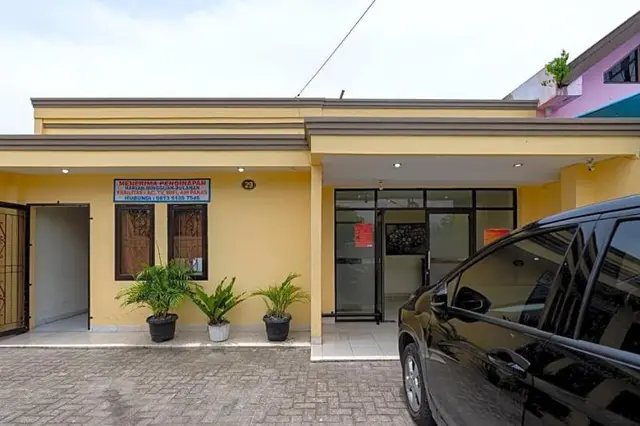 Formerly RedDoorz @ Medan Johor 2