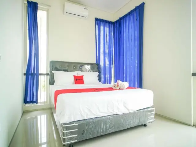 Formerly RedDoorz @ Bukit Palma Surabaya