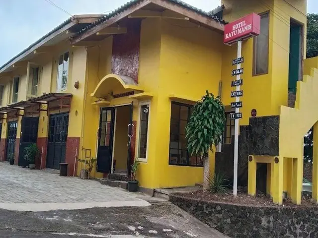 Hotel Kayu Manis
