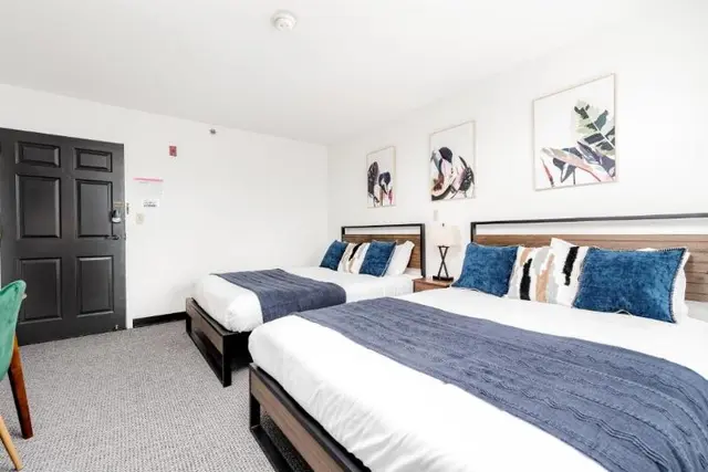 CozySuites Central West End