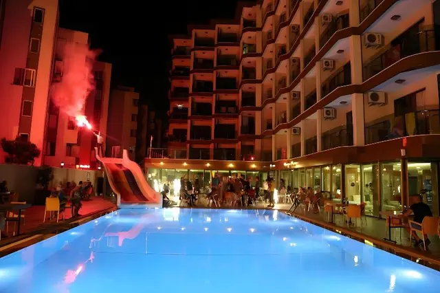 Barhan Beach Hotel