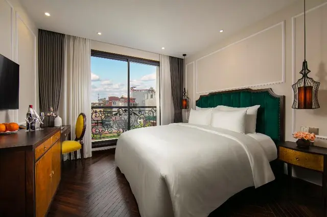 GM Premium Hotel