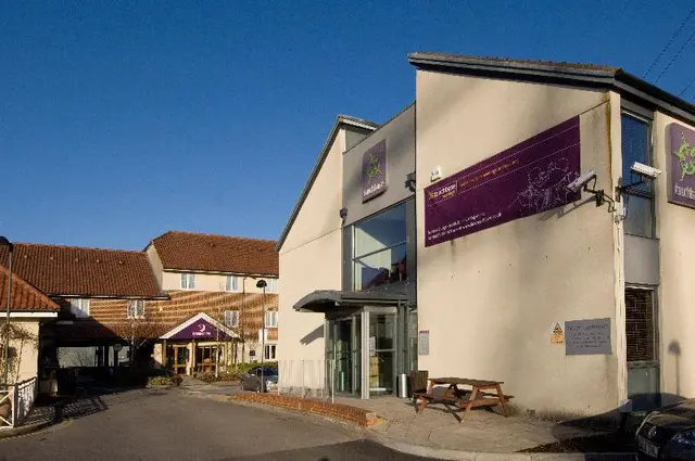 Premier Inn Swindon West - M4 J16