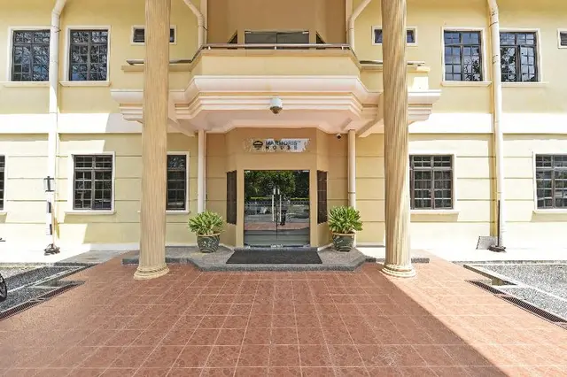 Super OYO Capital O 90434 Marmoris House