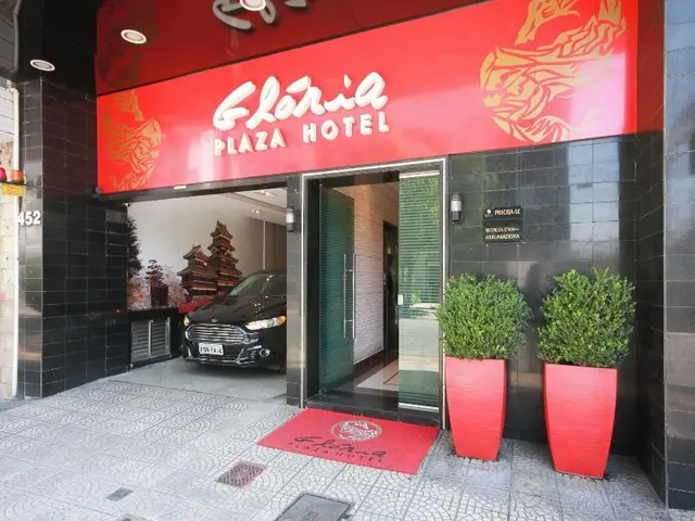 Glória Plaza Hotel