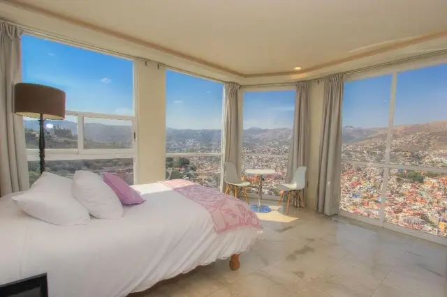La Vista Hotel
