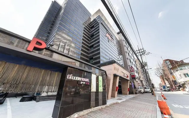 Dongsuwon Gallery