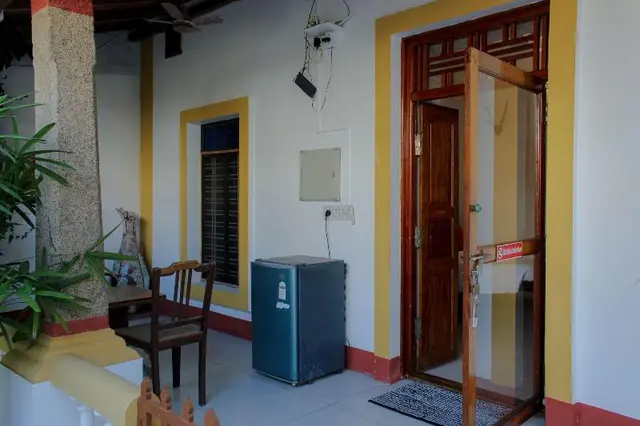 Dumas Guest House