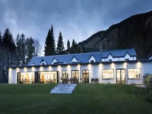 The Brander Lodge Hotel And Bistro