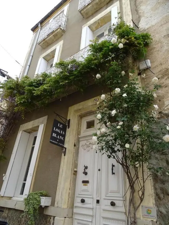 Le Logis Blanc. Chambres d'hotes