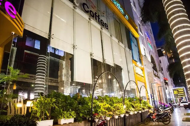 Hai Ba Trung Hotel