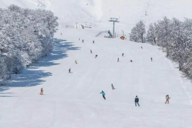 El Refugio Ski & Summer Lodge