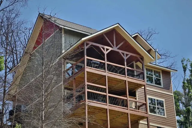 Above It All - Four Bedroom Cabin