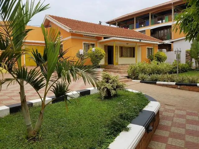Sibyangu Standard Hotel