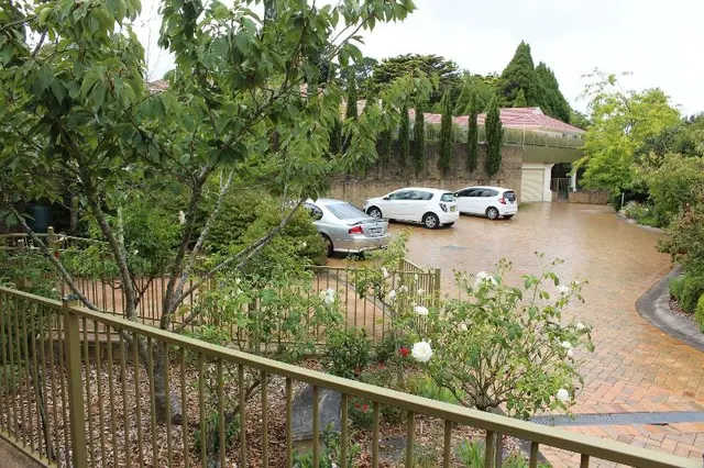Leura Fairways East