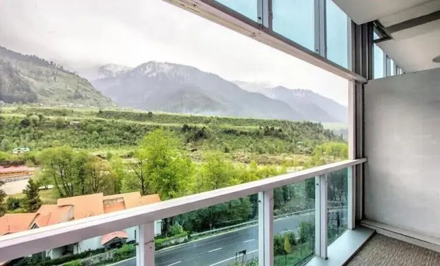 Manali Valley Resorts