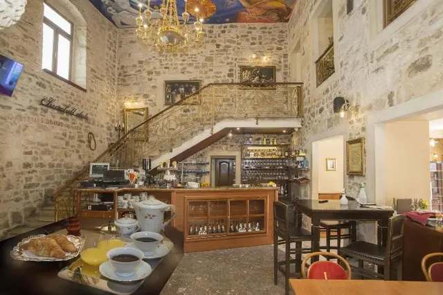 Old Center Stone House