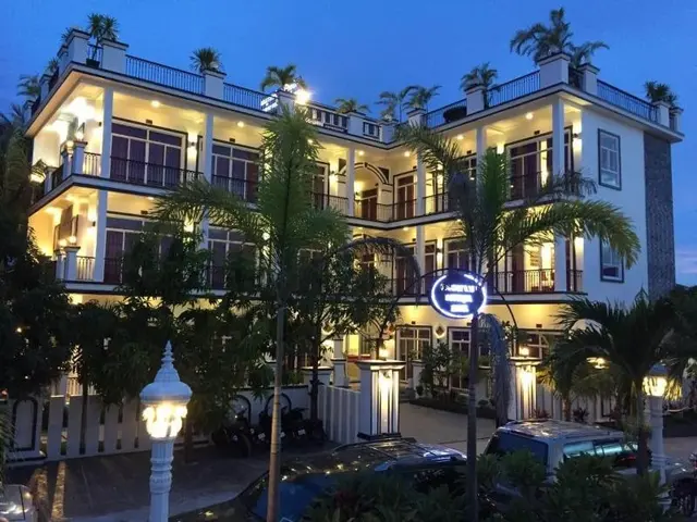 Kampot View Boutique Hotel