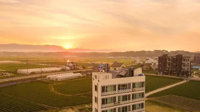 Gangneung Basecamp Pension