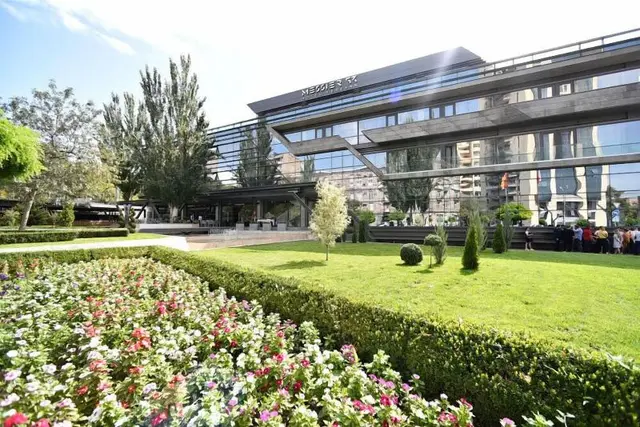 Messier 53 Hotel Yerevan