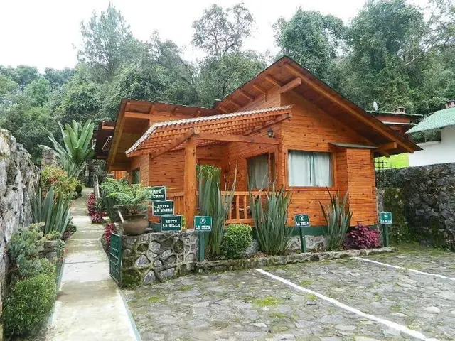 Cabaã±As El Estribo Hotel