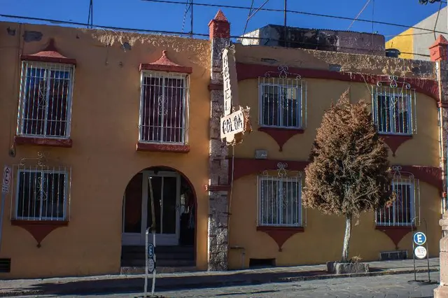 OYO Colon Plaza Bicentenario Zacatecas Centro