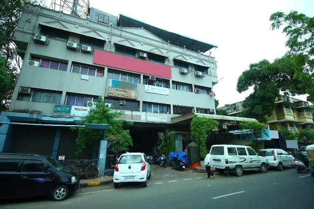 Oyo 3788 Sadbhav Hotel