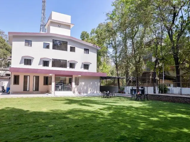 Hotel Mangal Residency