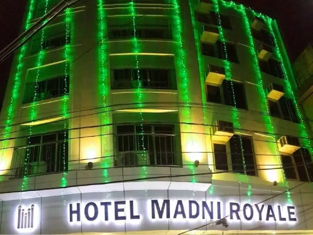 Hotel Madni Royale