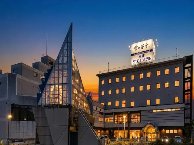 Honjo Grand Hotel