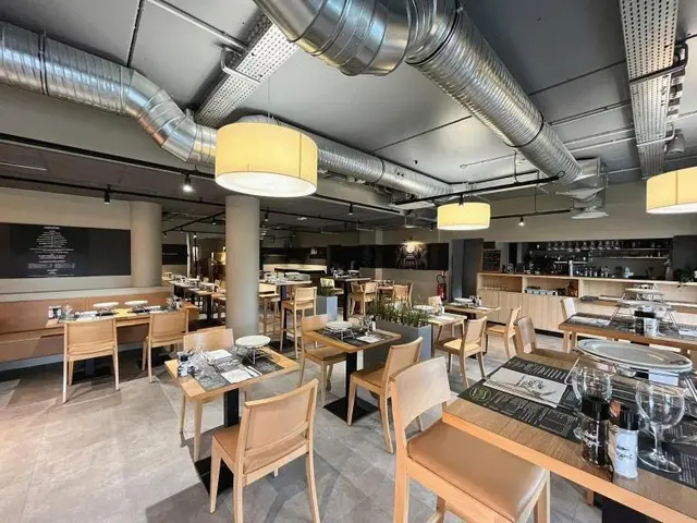 Birgit Hotel