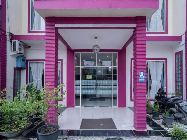RedDoorz near Uniska Banjarmasin