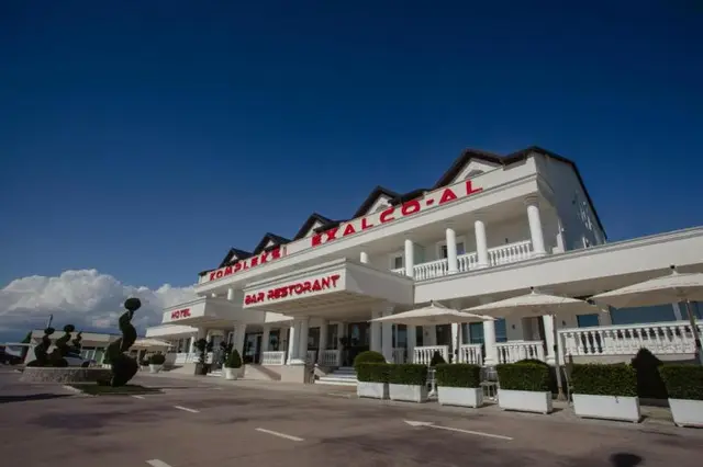 Hotel Exalco-al