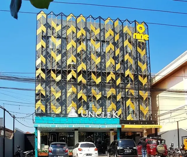 Nine Hotel