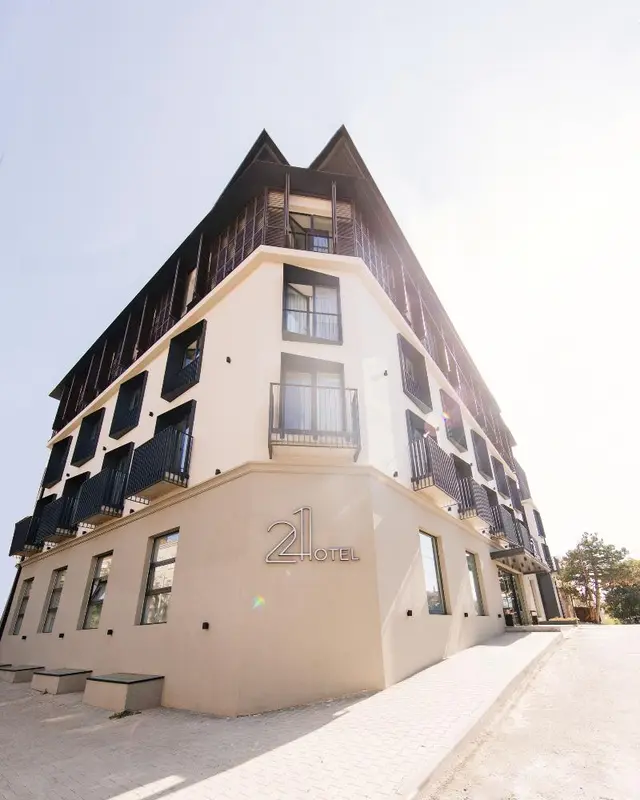 Hotel 21