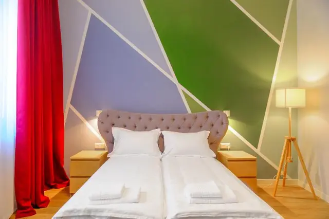 H 11 Downtown Aparthotel