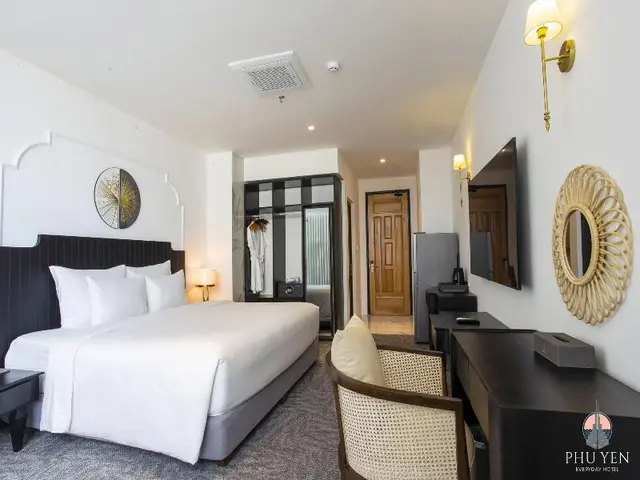 Phãš Yãšn Everyday Hotel