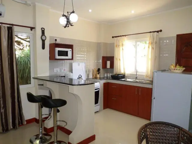 Precious Residence C - Self-catering Studio