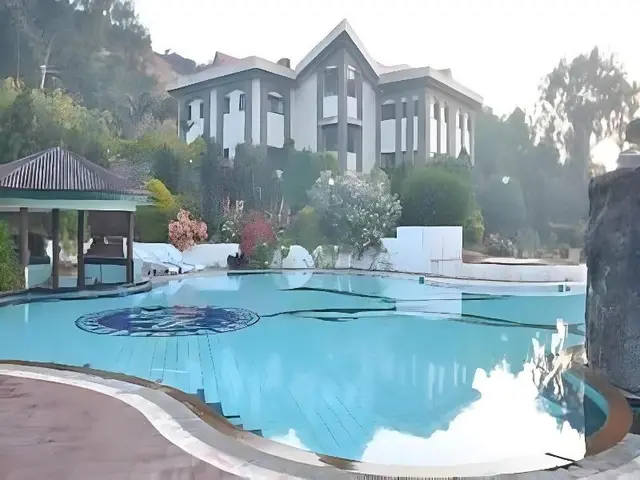 Blue Country Resort