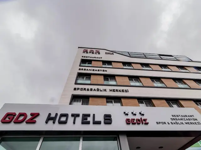 Gdz Hotels Gediz Business