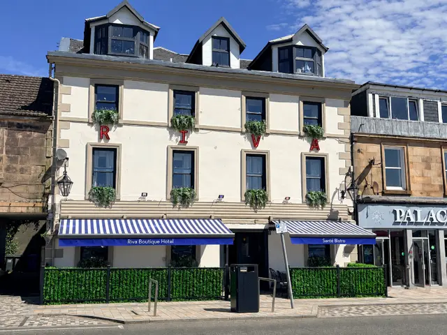 Riva Boutique Hotel & Restaurant