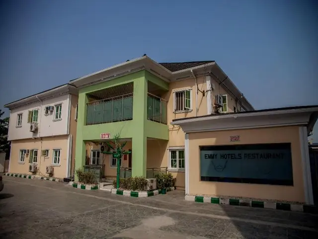 Emmy Hotels And Suites