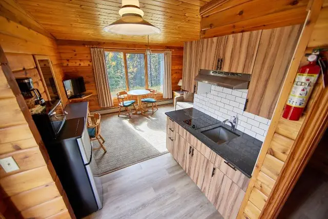 Jasper House Bungalows