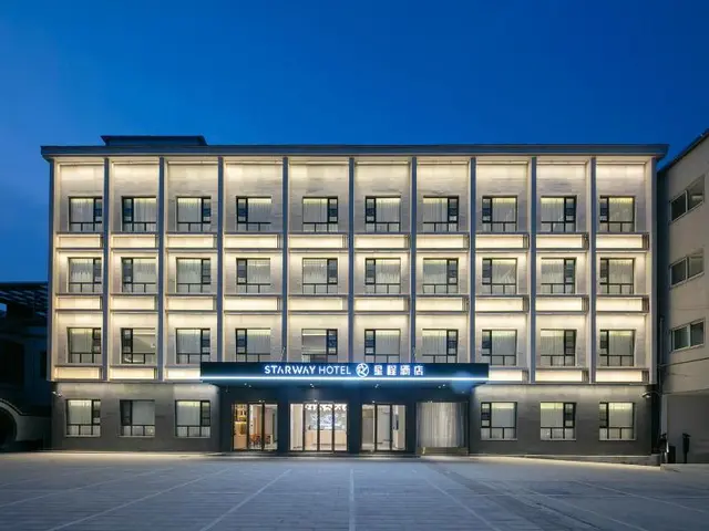 Starway Hotel Kaifeng Xiangfu Store