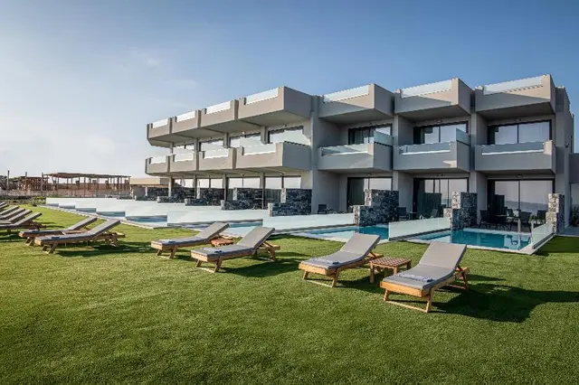 Ebenus Suites "by Checkin"