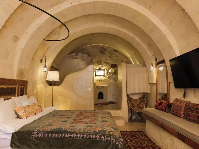 Doda Cave Hotel