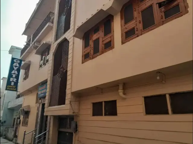 Goroomgo Gayatri Guest House Haridwar