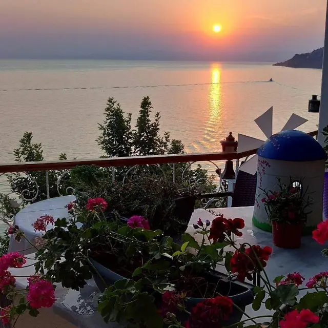 Hotel Mola