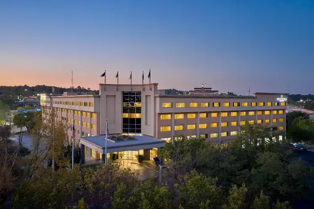 Delta Hotels By Marriott Little Rock West (ex. Cro